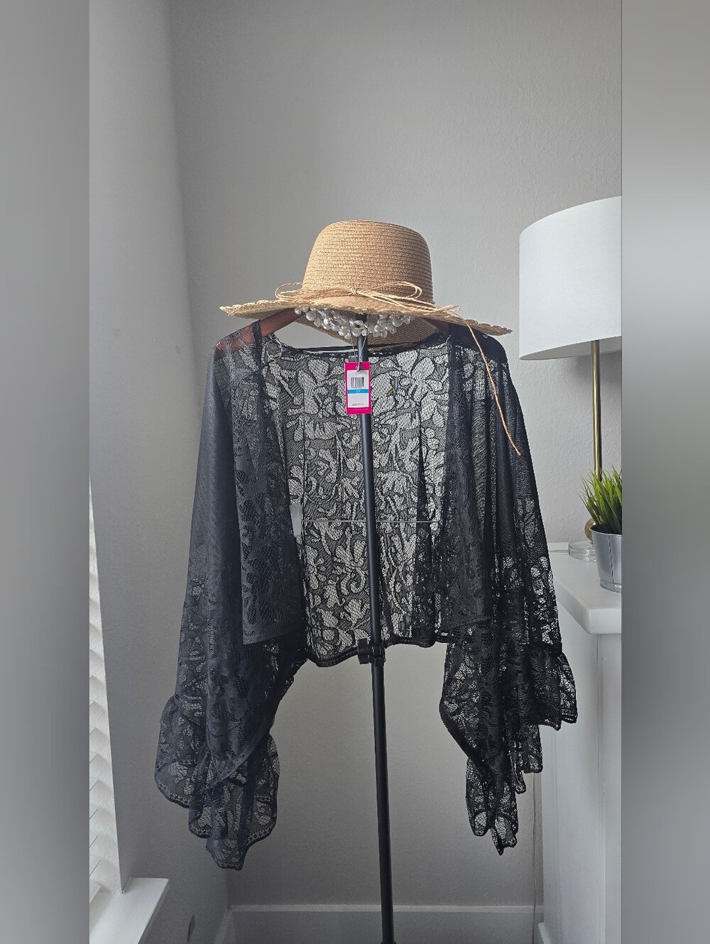 NWT Vince Camuto Black Lace Ruana Kimono + Straw Floppy Hat Set O/S MSRP $78 Boh